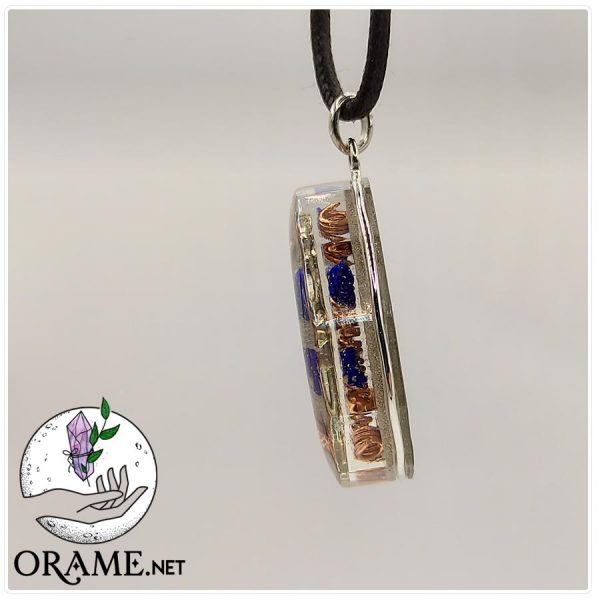 orgonite pendentif croix de vie egyptienne argent lapis lazuli pierre limailles d or et cuivre vue06