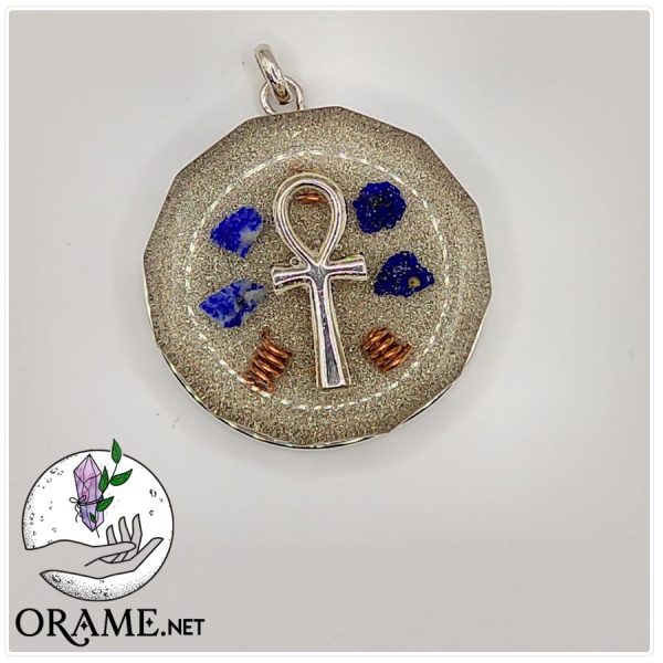 orgonite pendentif croix de vie egyptienne argent lapis lazuli pierre limailles d or et cuivre vue07